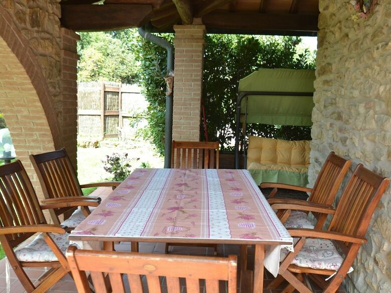 Villa House With Private Pool, Pizza Oven, Bbq, Ping Pong, Jacuzzi, Just Call It!