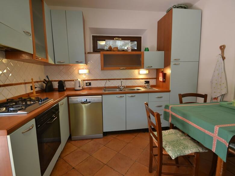Villa House With Private Pool, Pizza Oven, Bbq, Ping Pong, Jacuzzi, Just Call It!