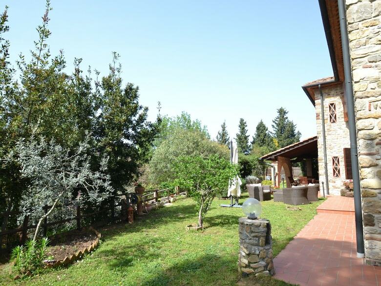 Villa House With Private Pool, Pizza Oven, Bbq, Ping Pong, Jacuzzi, Just Call It!
