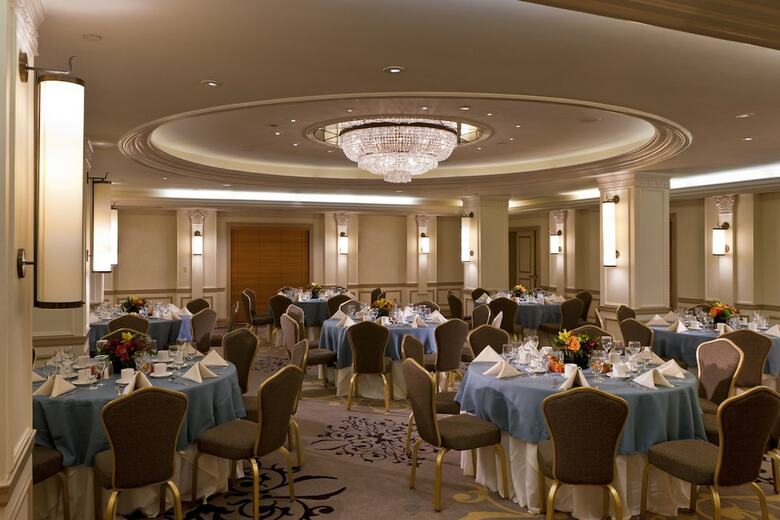 Hotel Warwick