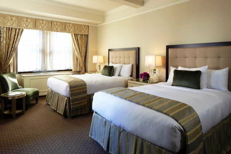 Hotel Warwick