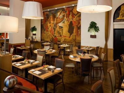 Hotel Warwick
