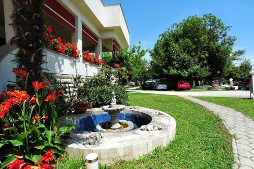 Apartamentos Villa Fontana
