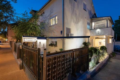Anastasia Apartments & Rooms - Zagreb Centre