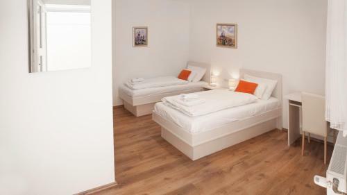 Hostal Rooms Lidija