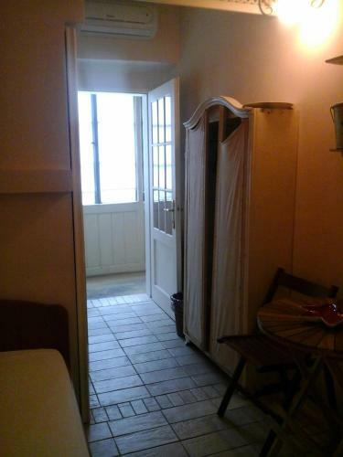 Hostal Guesthouse Lessi