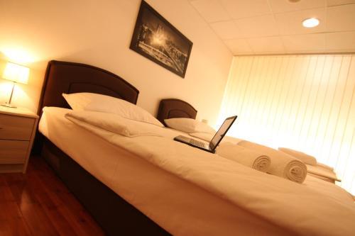Hostal Rooms Xxl