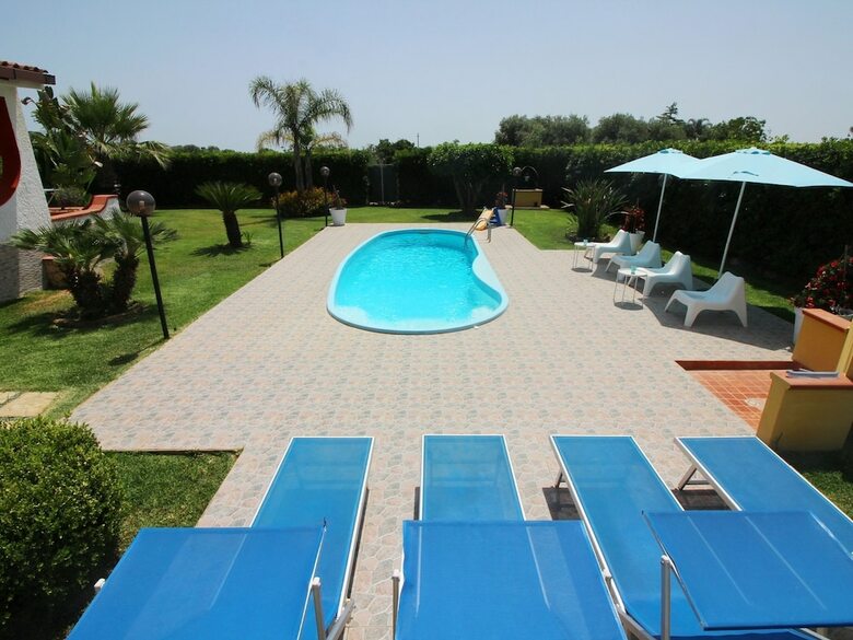 Fabulous Child-friendly Villa In Syracuse"