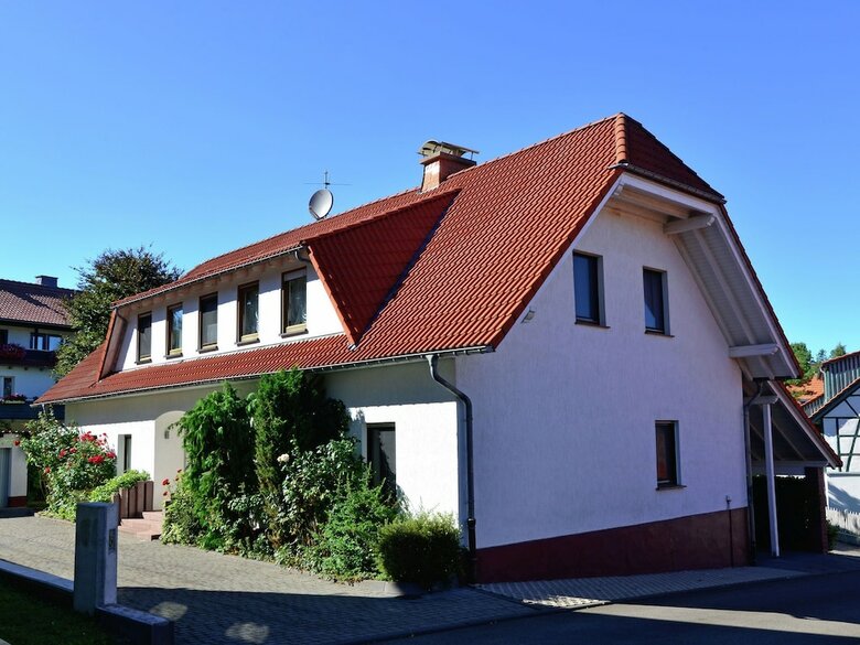 Cozy Apartment In Eimelrod With Garden