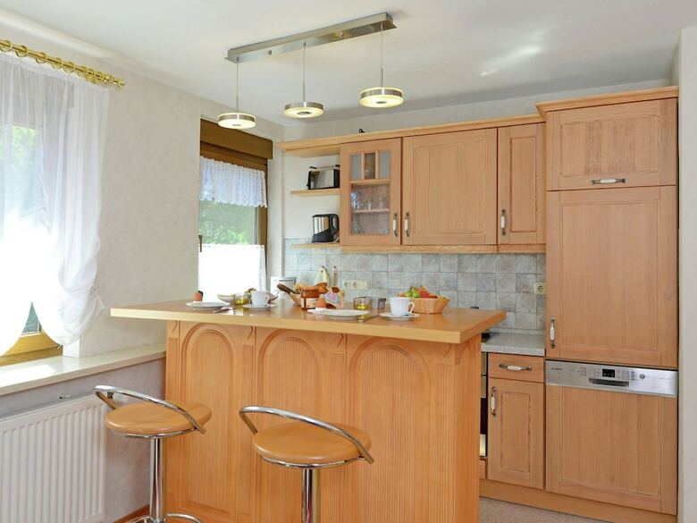 Cozy Apartment In Eimelrod With Garden