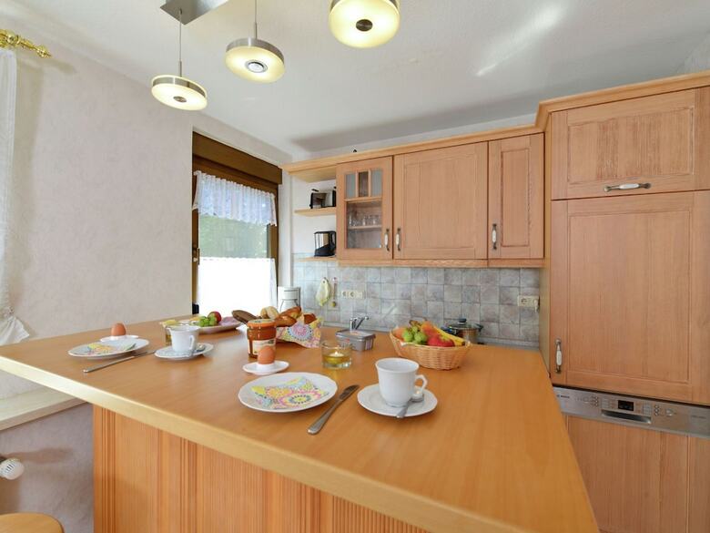 Cozy Apartment In Eimelrod With Garden