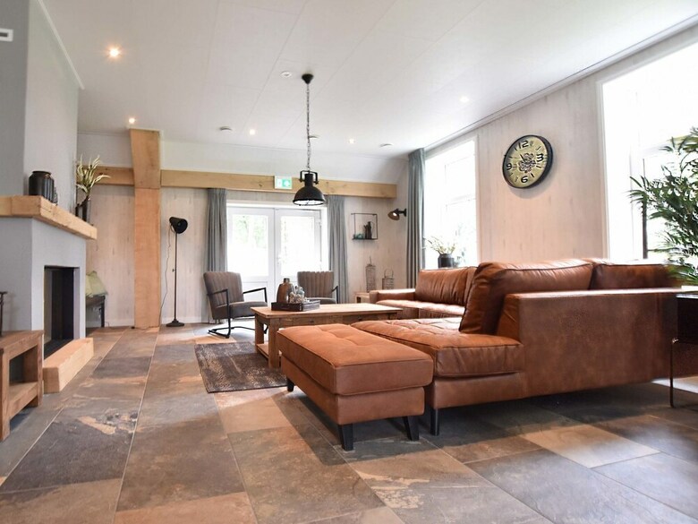 Beautiful Holiday Home In Heino With Swimming Pool