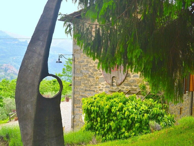 Vintage Cottage In Pescia With Jacuzzi