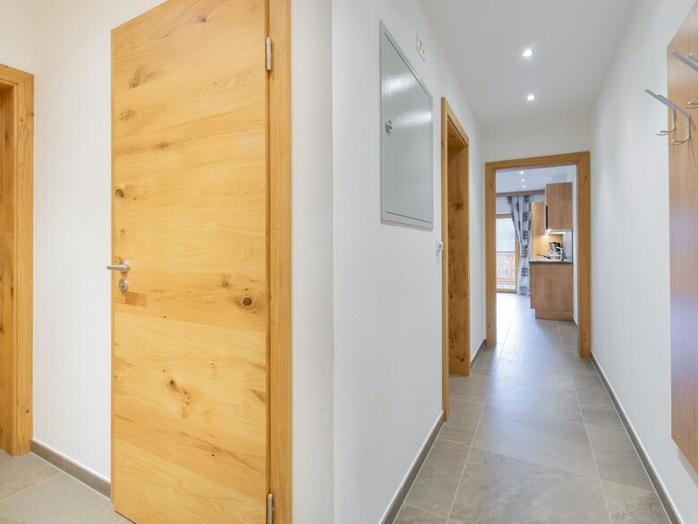Spacious Apartment In Saalbach With Ski Boot Heaters