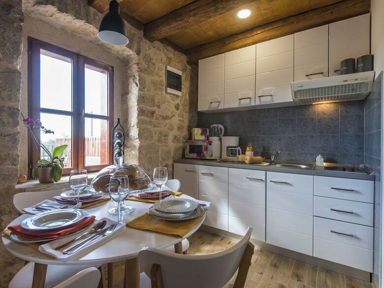 Cozy Holiday Home In ?opot With Private Pool