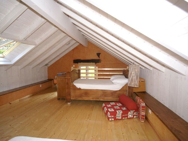 Cozy Home In Haut-du-them-ch�teau-lambert With Garden
