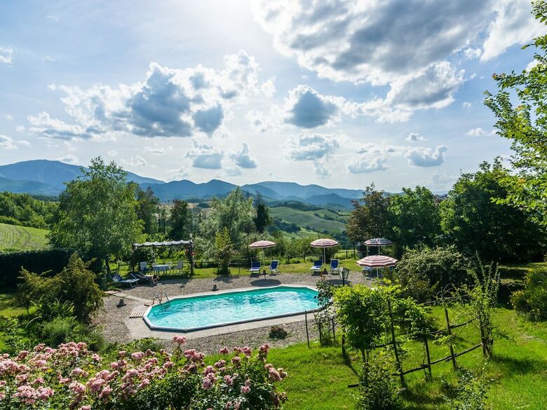 Nice Little Holiday Home With Swimming Pool