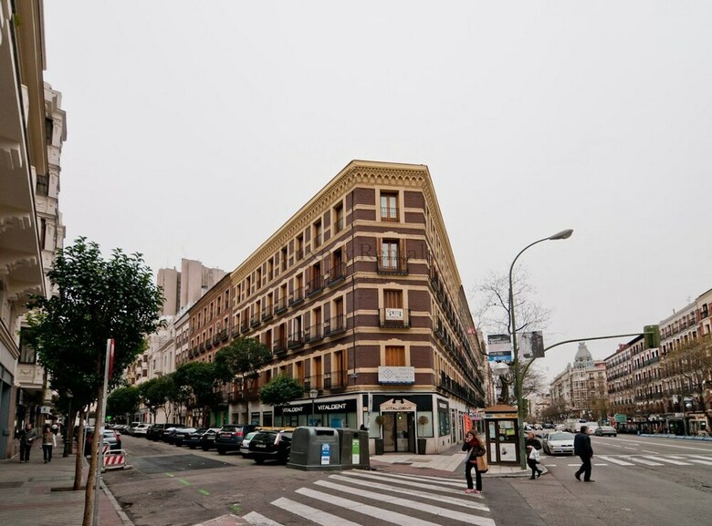 Apartamentos Alcala I