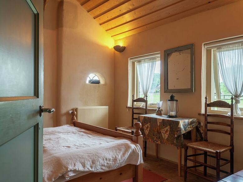 Farmhouse In Eext With Private Terrace & Garden