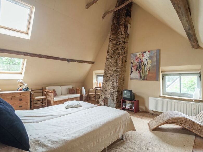Farmhouse In Eext With Private Terrace & Garden