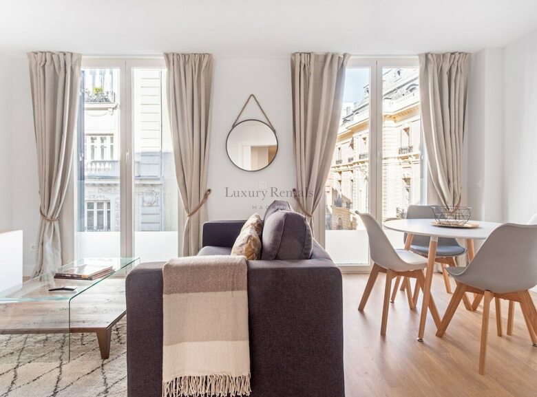 Apartamentos Alonso Martinez