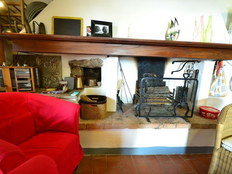 Quiet And Fully Equipped Villa In The Apuan Alps, Tuscany