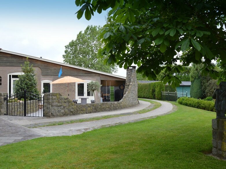 Cozy Holiday Home In Olst-wijhe With Sauna