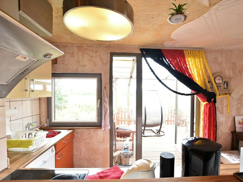 Cozy Bungalow In Nakenstorf With Garden