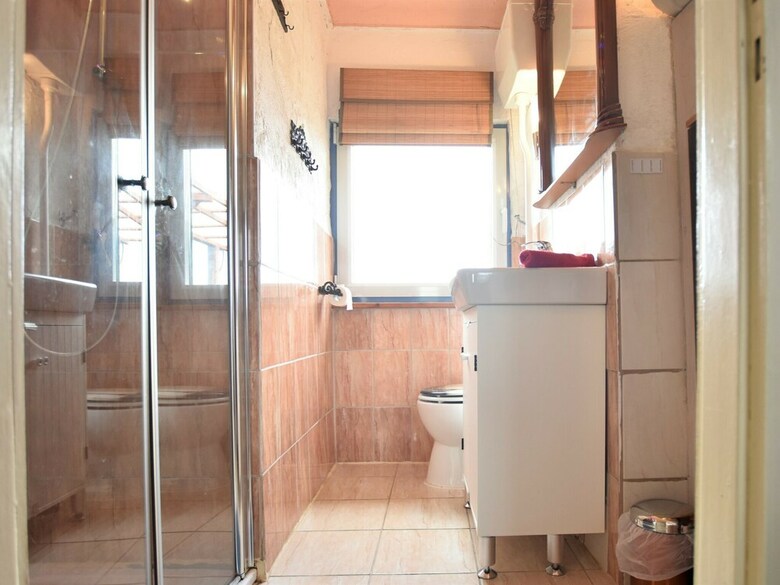 Cozy Bungalow In Nakenstorf With Garden