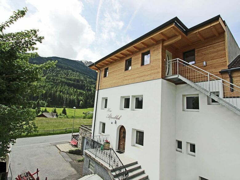 Spacious Holiday Home In Wenns Near Ski Area