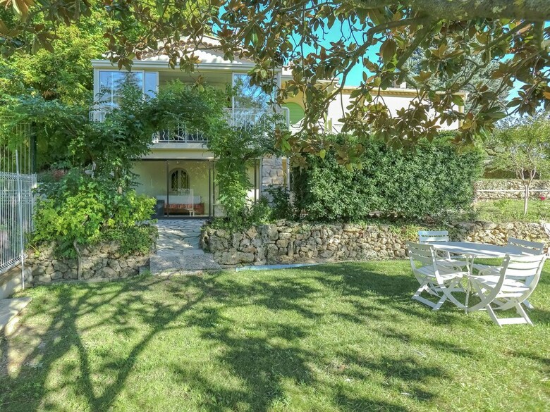 Modern Holiday Home With Private Swimming Pool In Salernes