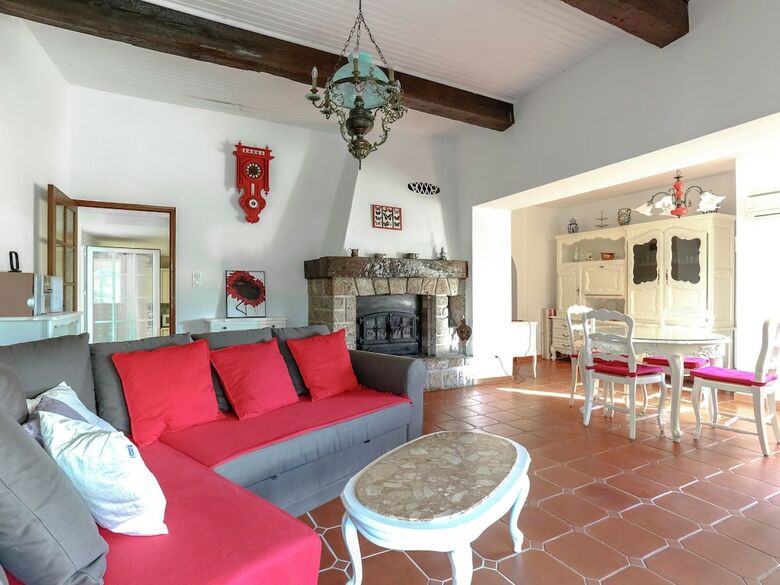 Modern Holiday Home With Private Swimming Pool In Salernes