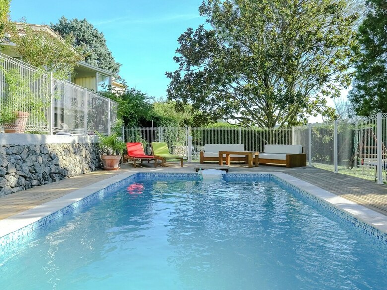 Modern Holiday Home With Private Swimming Pool In Salernes