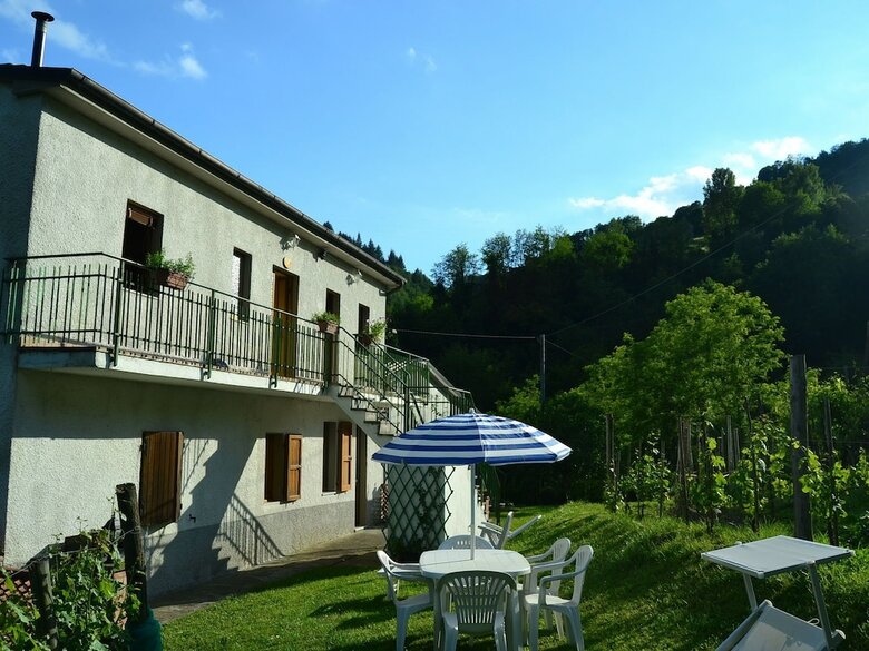 Welcoming Holiday Home In Molazzana With Private Pool