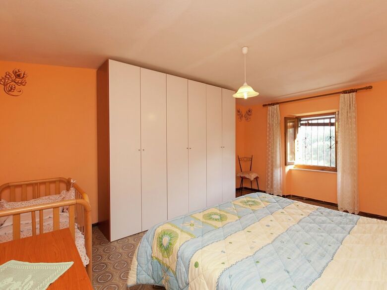 Welcoming Holiday Home In Molazzana With Private Pool