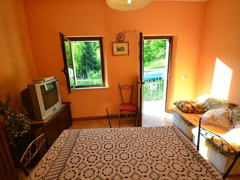 Welcoming Holiday Home In Molazzana With Private Pool