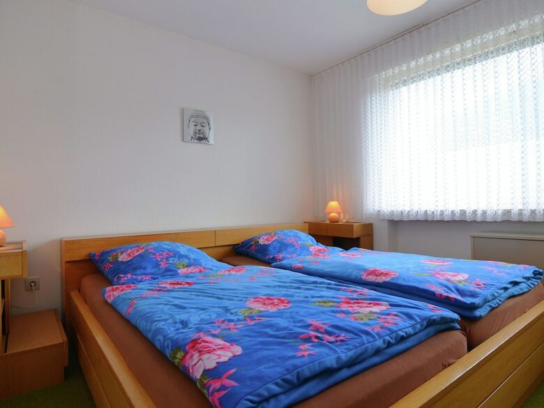 Large Apartment On The Diemelsee With Fireplace And Balcony