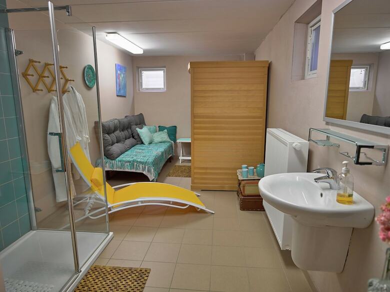 Wonderful Holiday Home In Ovifat With Sauna