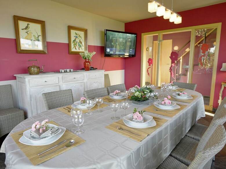 Wonderful Holiday Home In Ovifat With Sauna