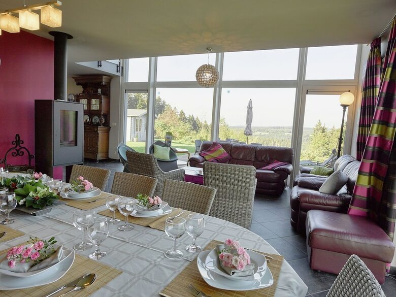 Wonderful Holiday Home In Ovifat With Sauna
