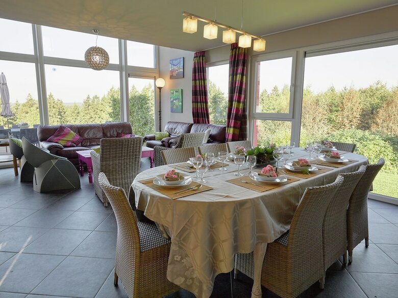 Wonderful Holiday Home In Ovifat With Sauna