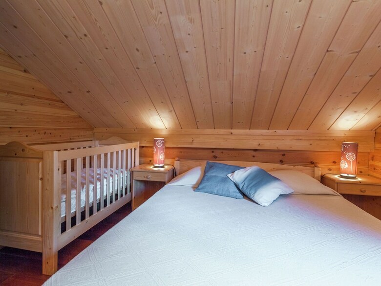 Cabana Modern Holiday Home In Vresse-sur-semois With Kayaking