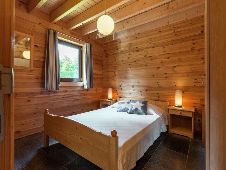Cabana Modern Holiday Home In Vresse-sur-semois With Kayaking