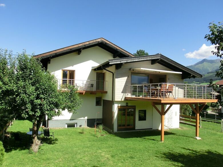 Grand Apartment In Walchen With Garden