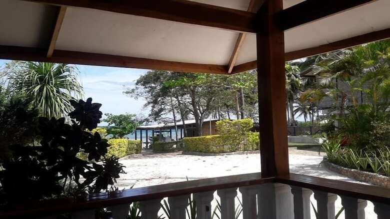 Hotel Rainbow Bay Beach And Dive Resort