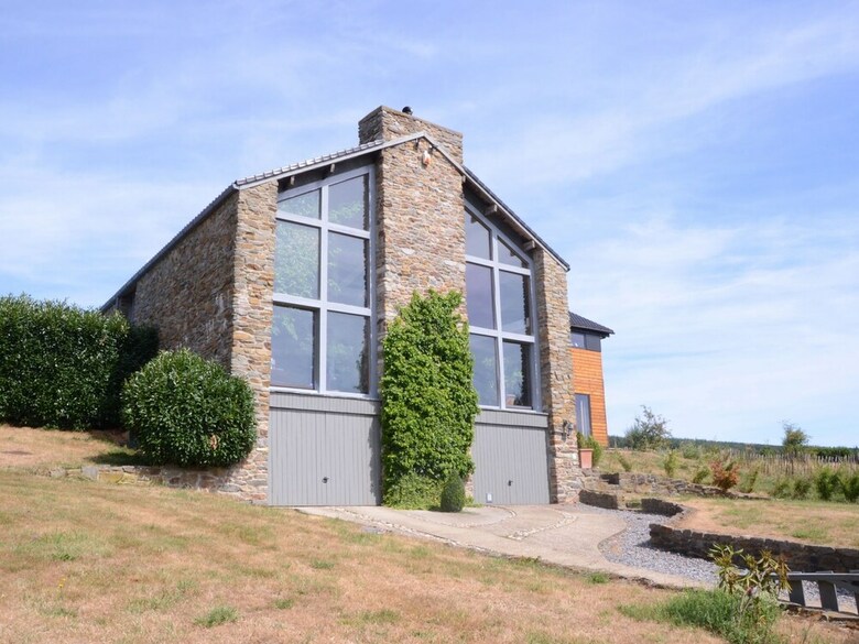 Gorgeous Holiday Home In Stoumont With Private Garden