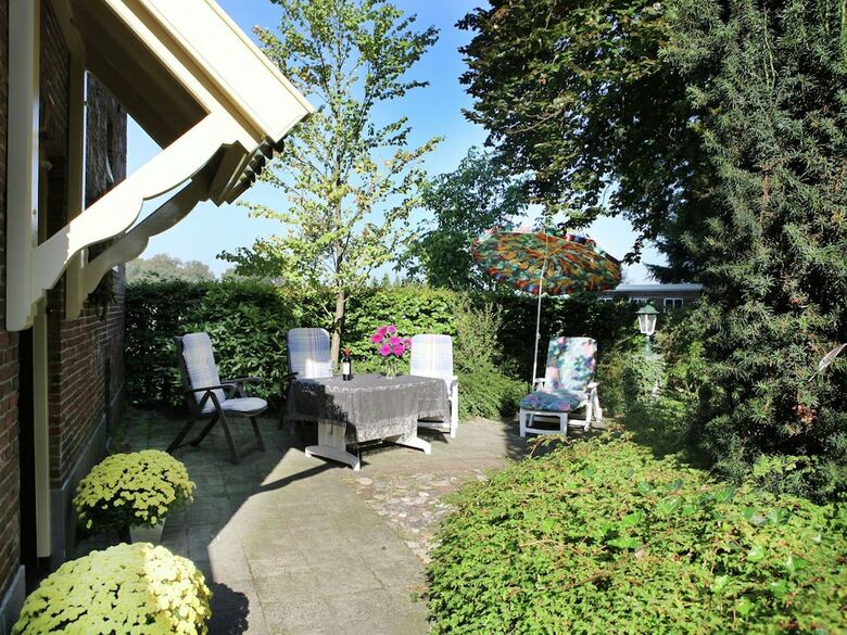 Cosy Farmhouse In Neede With Garden
