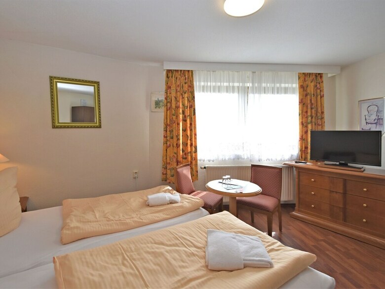 Spacious Apartment With Sauna And Jacuzzi In Harz