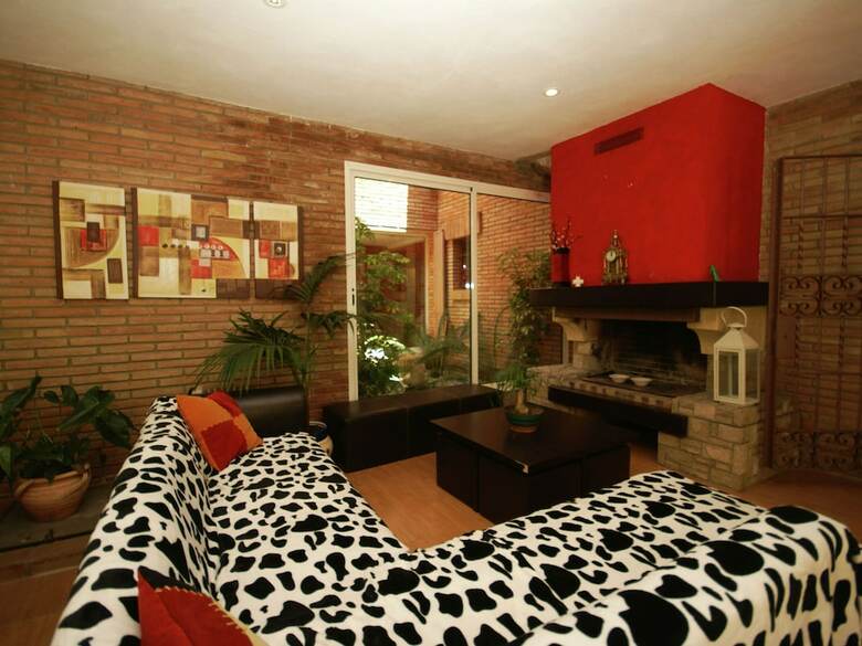 Modern Villa In Santa Cristina D'aro With Swimming Pool