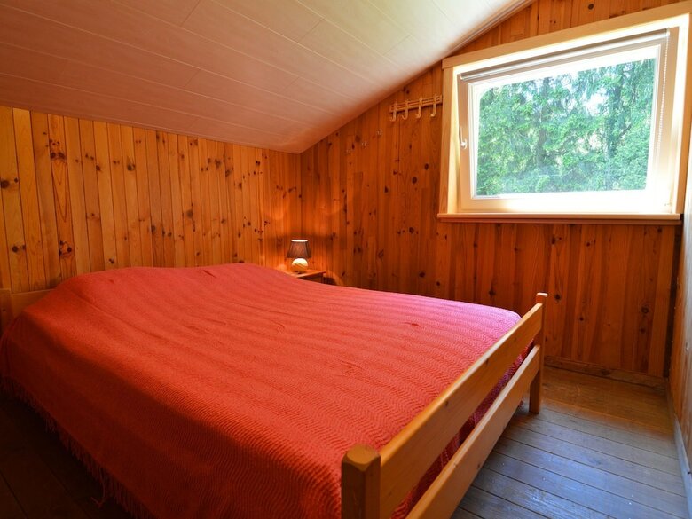 Welcoming Cottage Near Forest In Hatrival
